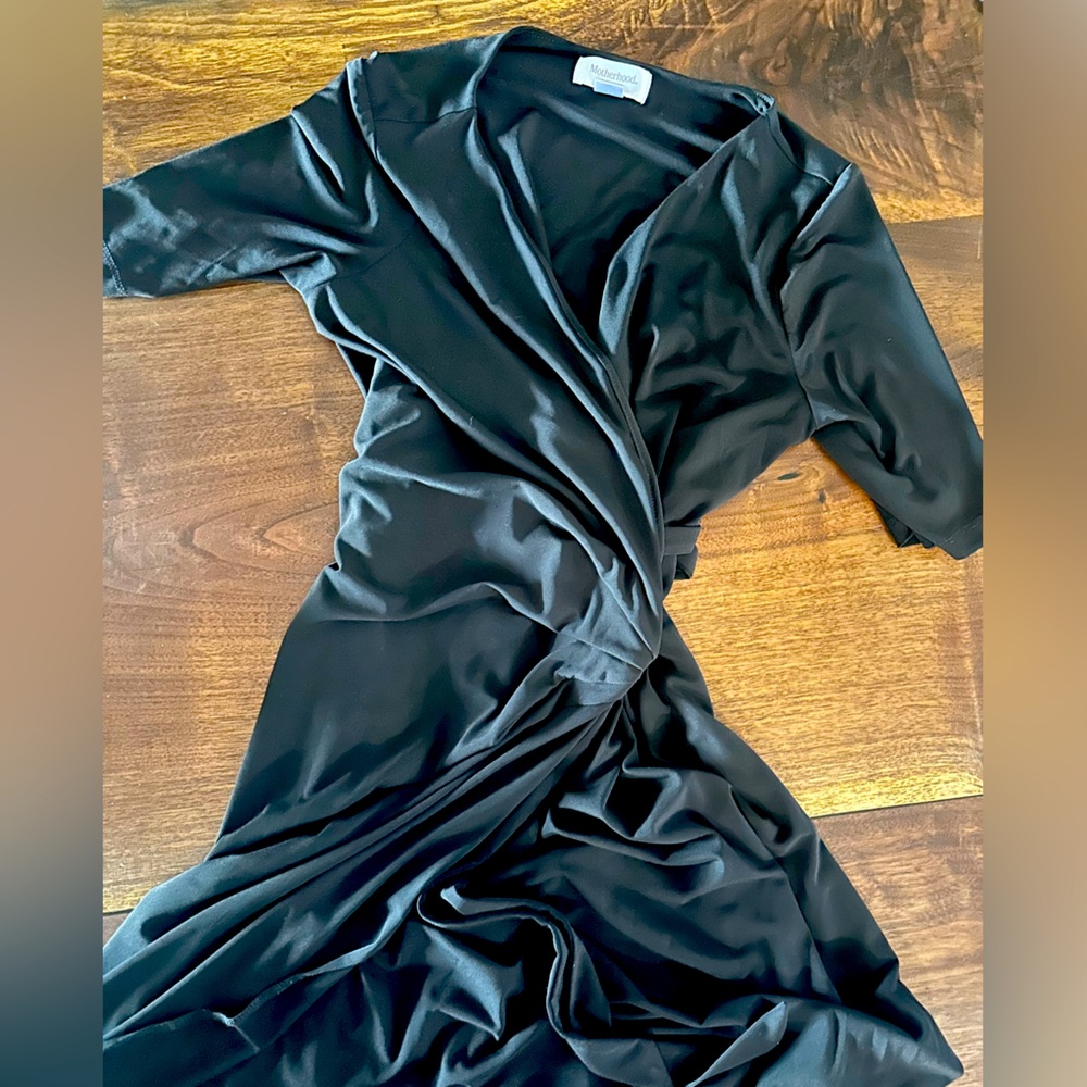 Motherhood size medium black dress